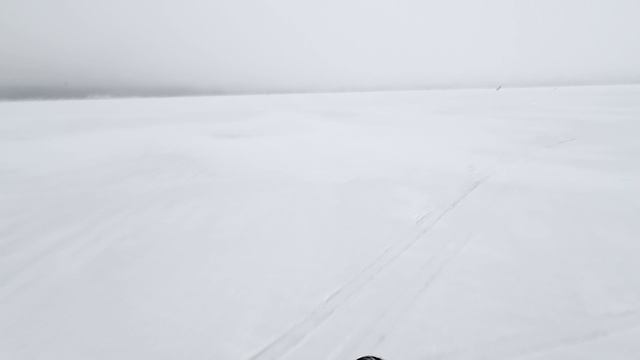 Туман на озере становиться все сильнее.Едем в центр озера на фэтбайке.Проводим разведку.Что там? смотреть онлайн