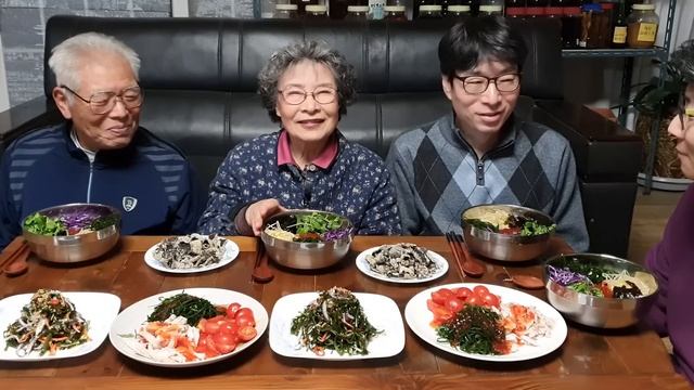 다이어트 건강식 해초요리 총출동~! (해초비빔밥, 해초초무침, 해초 닭가슴살 샐러드) Seaweed Mukbang / Korean Food Recipes смотреть онлайн