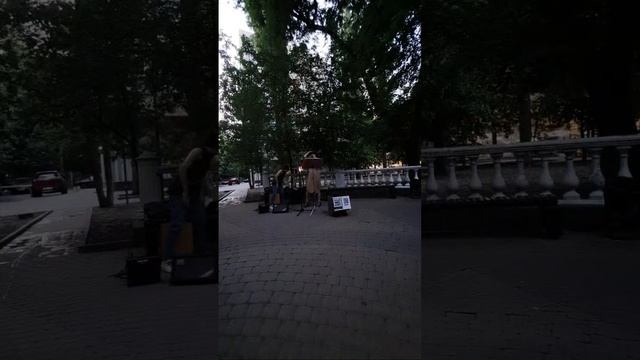 играем на улице! за донаты особое спасибо! смотреть онлайн