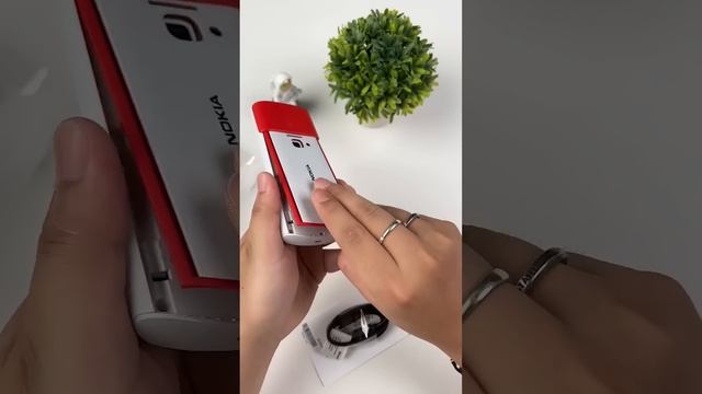 Встроенные наушники телефон: Nokia 5710 XpressAudio смотреть онлайн