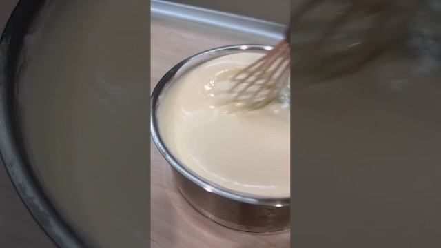 НЕЙМОВІРНИЙ БАВАРСЬКИЙ ШОКОЛАДНИЙ ДЕСЕРТ😍🍫 смотреть онлайн