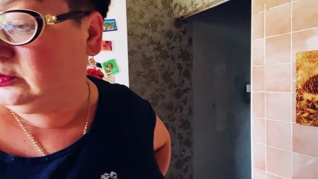 Позавчера пришла ночью,вчера упала,сегодня опять в ночь😩/Разговоры на камеру смотреть онлайн