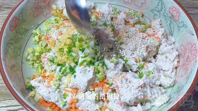 The tofu meatball豆腐丸子也可以这样做，营养搭配，非常好吃#豆腐丸子#家常菜#美食分享 смотреть онлайн
