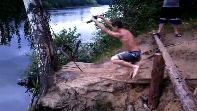 Тарзанка , неудачный прыжок. Сланцы смотреть онлайн