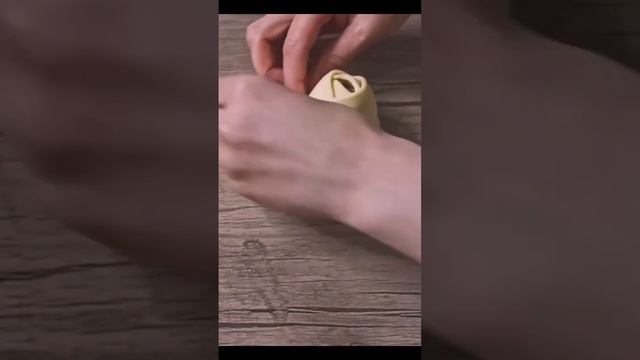 БЛЮДО, КОТОРОЕ УВИДИВИЛО ВСЮ СЕМЬЮ! А ВКУСНЫЙ КАКОЙ! ВЕК ЖИВИ ВЕК УЧИСЬ! САМСА РОЗОЧКА #рецепт смотреть онлайн