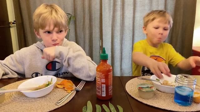 The boys first Mukbang terrible ASMR with Ramen Noodles blue Gatorade and Halo Cuties смотреть онлайн