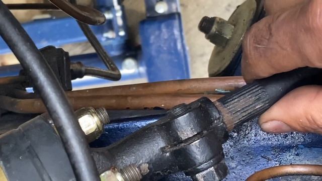 Steering play on Datsun 260z - Part 2, is it the coupling to the splined shaft? смотреть онлайн