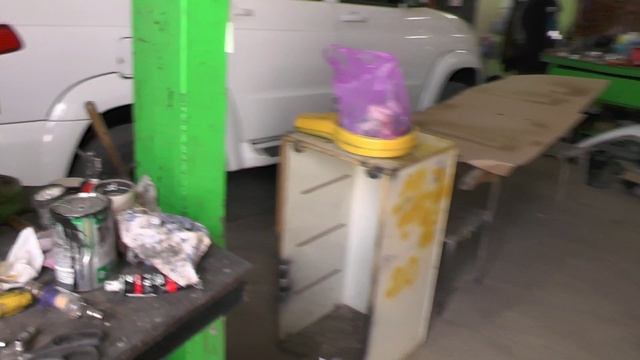Покрыл фары лаком Уаз Патриот смотреть онлайн