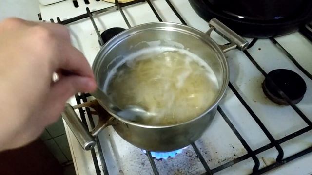 Огюст Гюсто смотреть онлайн