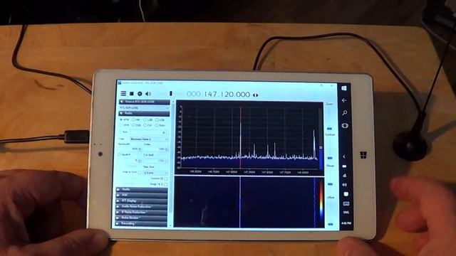 Portable SDR setup using a Windows 10 Tablet смотреть онлайн