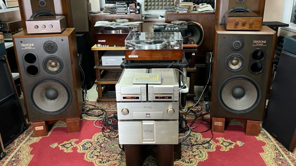 Diatone ds 8000N & Esoteric P1 D1 & Exclusive C7 M8