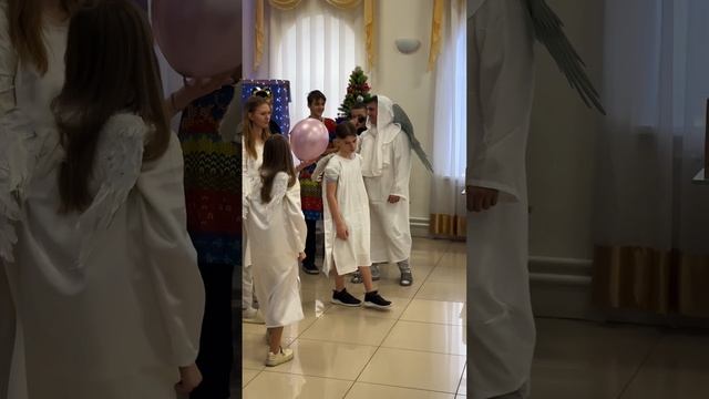 Детский рождественский праздник #shorts