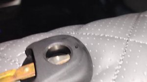 Ремонт фиксатора подголовника, Лада Веста.