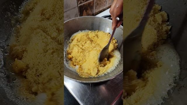 Besan Laddu #laddu #homemade #easy #viralshorts #shorts #trending #cooking #foodaffairswithsupriya смотреть онлайн