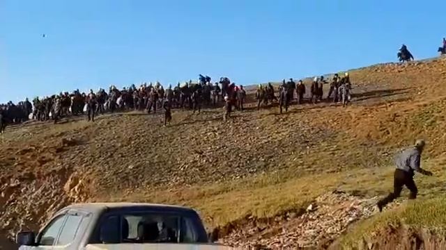 Солтон сарыда кытайлар кыргыздар ортосунда жанжал чыкты смотреть онлайн