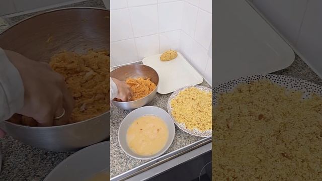 котлеты по Киевски 🩷 @soleha_food Тут про готовку и уют 🩷 смотреть онлайн