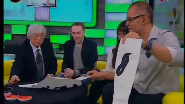 Интервью с организаторами "Япономании", канал M1 смотреть онлайн