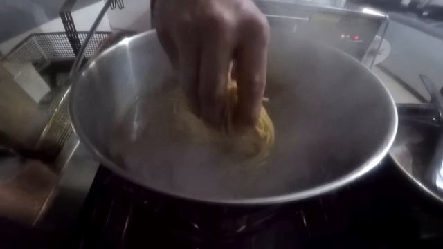 Teriyaki Sauce Noodels смотреть онлайн