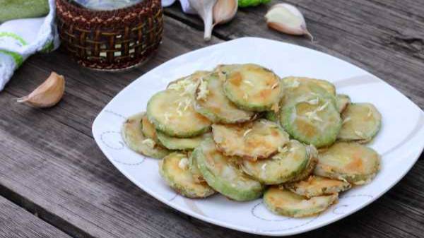 Жареные кабачки с чесноком смотреть онлайн