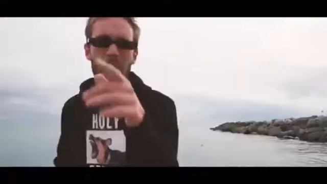 Bitch lasagna (Remix by Play & Master) бич лазанья смотреть онлайн