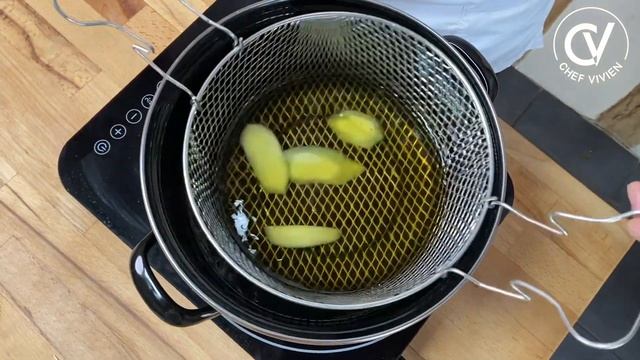 How to make CRISPY FRENCH FRIES at home I French secrets and double cooking смотреть онлайн