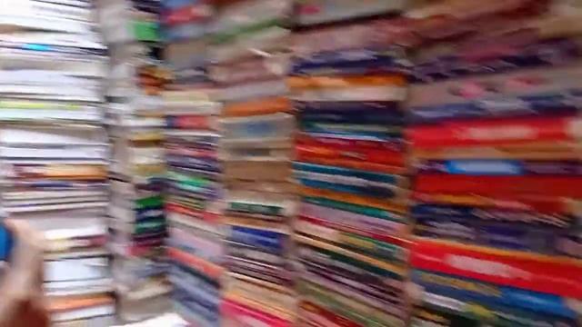 Aminabad Market lucknow || अमीनाबाद मार्केट लखनऊ || Lucknow book fair || Anuj Krops смотреть онлайн