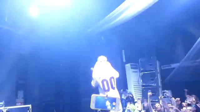 МОТ. LIVE. Мама, я в Дубае смотреть онлайн