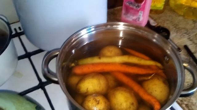 Дегустация холодца//Сельдь под шубой//Седьмого января без Христославия// смотреть онлайн