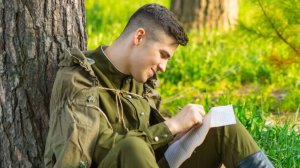 Ты получишь письмо - как обычно без марки, солдатское