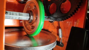 Замена кольца фрикциона  Husqvarna ST 124.