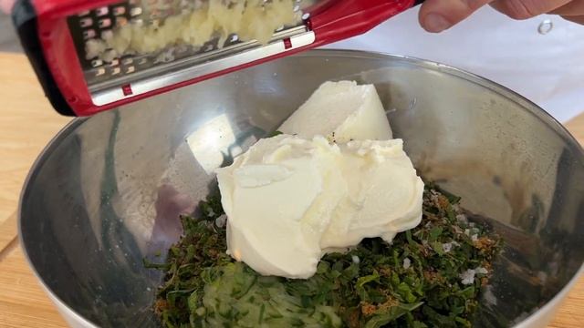 How to make Roasted Lamb Gyros / My Favourite Kebab Shop Treat смотреть онлайн