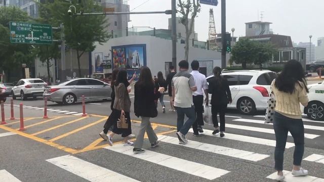 Неприятное Утро/ Экскурсия По Корейскому Рынку смотреть онлайн