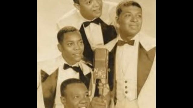 Preacher and the Bear - Golden Gate Quartet смотреть онлайн