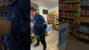 Подписчик привёз Девчат / ГАРДЕЙ И ИВАНЫЧ #топ #дед #рек #волгоград #кино #shortsvideo #shorts #art