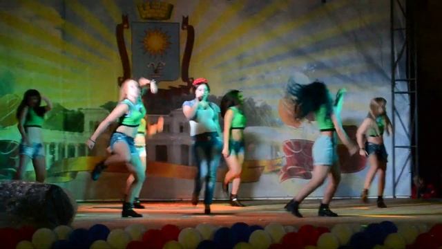 Акопян Маргарита и Dream Force "А чё чё" cover Бьянка смотреть онлайн