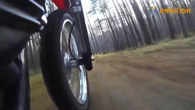 Прогулка на кроссовом мотоцикле смотреть онлайн