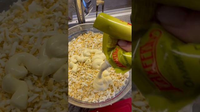 Селёдка под шубой Вне времени как и музыка #рецепт #шортс #врек #селедка #рецепты #short смотреть онлайн