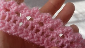 Нежное кружево спицами (ажурная кайма)