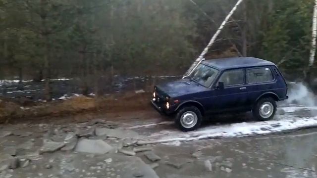 Нива 4х4 рывок через льды смотреть онлайн