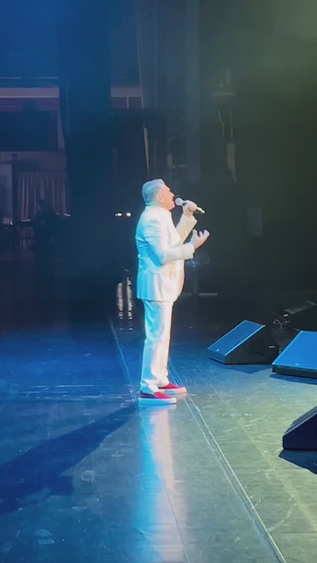 Александр Добронравов - Рождественский концерт в Санкт-Петербурге | БКЗ «Октябрьский» 2025 смотреть онлайн