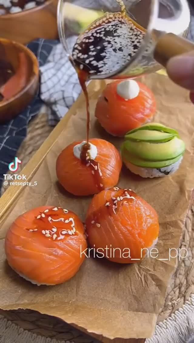 Роллы Филадельфия МОТТИ !!! смотреть онлайн