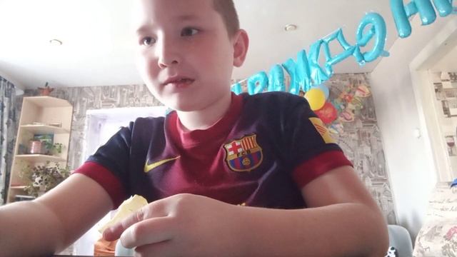 Пробую Чипсы от Насти Ивлеевой Чипсэйшен EASY PEASY со вкусом тушонки смотреть онлайн