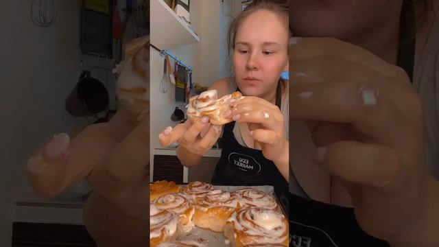 Самые вкусные синнабоны пробуем смотреть онлайн