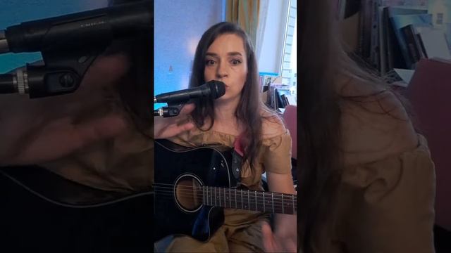 Домашний мобильный стрим через комбик! #поюдлявас #песни90х #песни80х смотреть онлайн