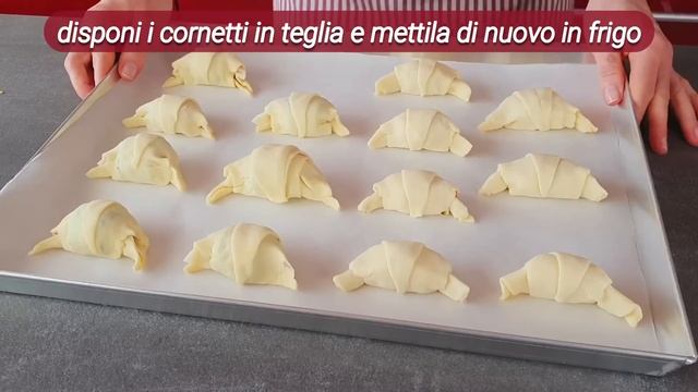 Pasta Sfoglia. 2 IDEE APERITIVO facili e veloci. Cornetti di pasta sfoglia. смотреть онлайн