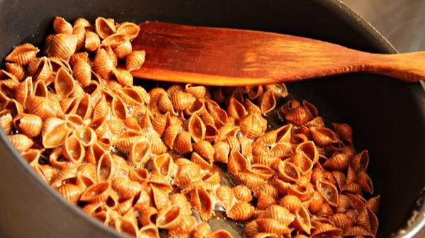 Жареные макароны смотреть онлайн