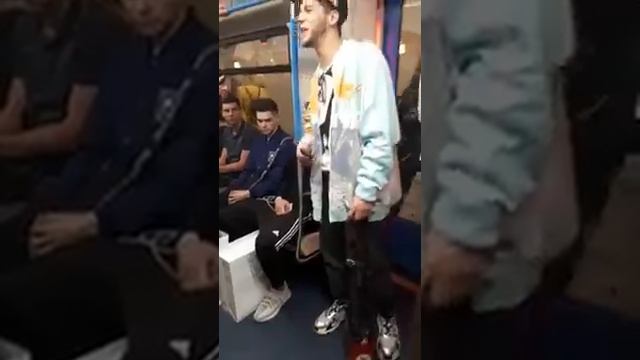 зачитал рэп в метро[Пацанам в динамики RAP ▶|Новый Рэп|] смотреть онлайн