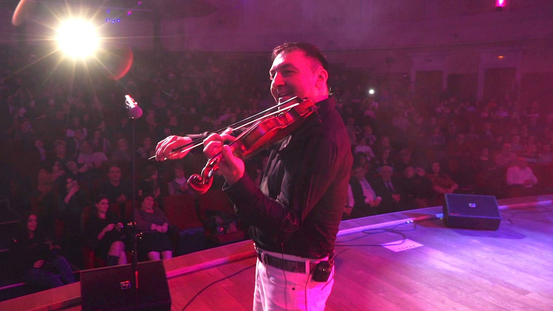 Монахос - Тигран Петросян (Колизей) | Monahos - Tigran Petrosyan (Kolizey) смотреть онлайн