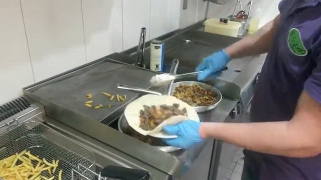 Vídeo Promocional Ali Kebab смотреть онлайн