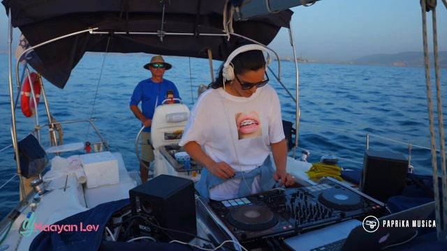DJ Maayan Lev 32th B-DAY Session // Paprika Musica смотреть онлайн